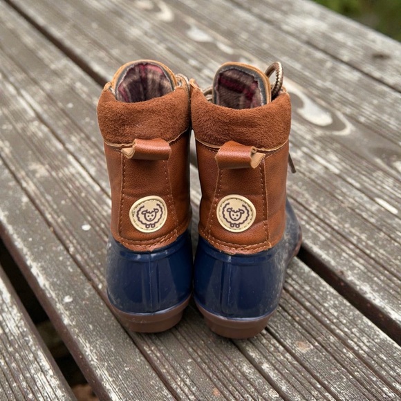 Adrienne Vittadini Bambini Unisex Brown and Navy Flannel Lined Winter Duck Boots - Picture 6 of 7